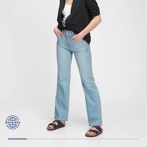 GAP High-Rise Vintage Flare Jeans. 26 Petite. Fits like a 27 Petite.